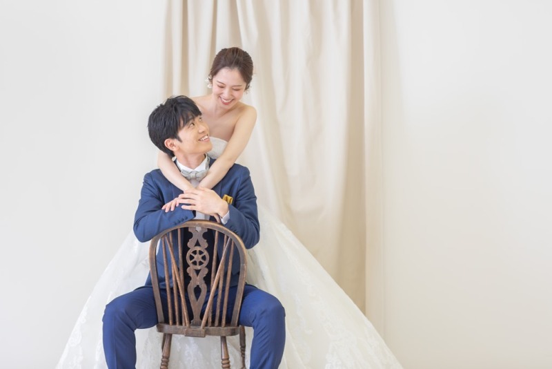 【ドレス2着】スタジオ撮影★10Pアルバム＆撮影全データ100カット付（スマホでダウンロード可能）★