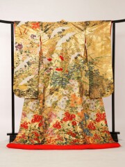 1132金箔地四季草花図