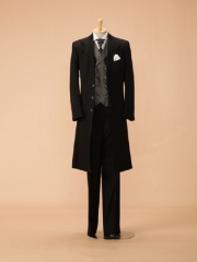 黒フロックコート