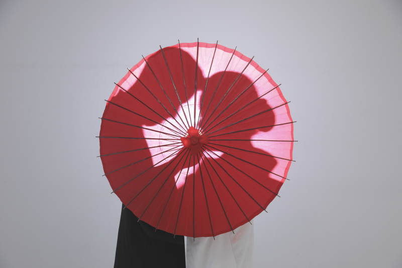 番傘でシルエットショット！