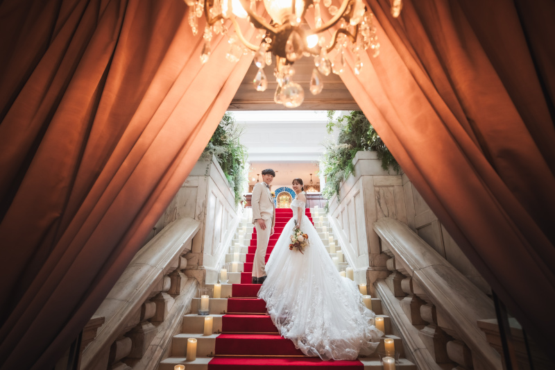 階段を使った華やかなお写真