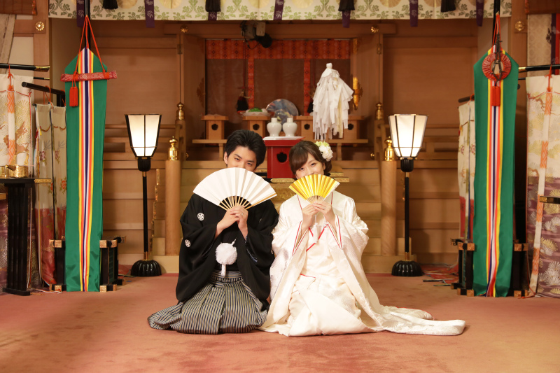 赤ふきの白無垢