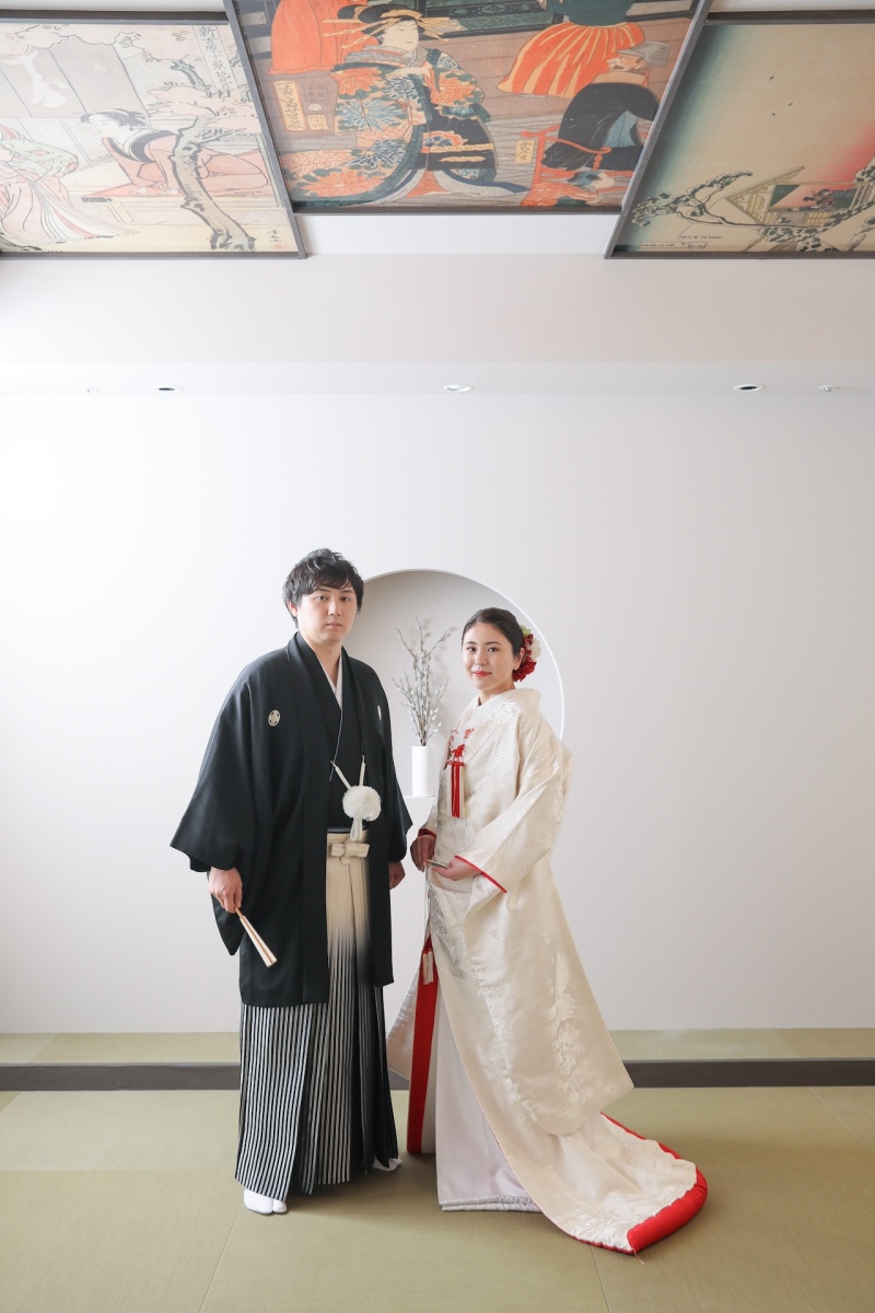 まずは白無垢フォーマルから！