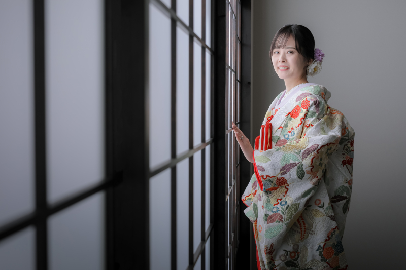 ワタベウェディング横浜ベイフォトスタジオ_色打掛・着物が豊富