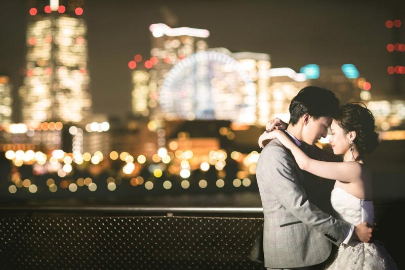 ワタベウェディング横浜ベイフォトスタジオ_夜景で撮影できる