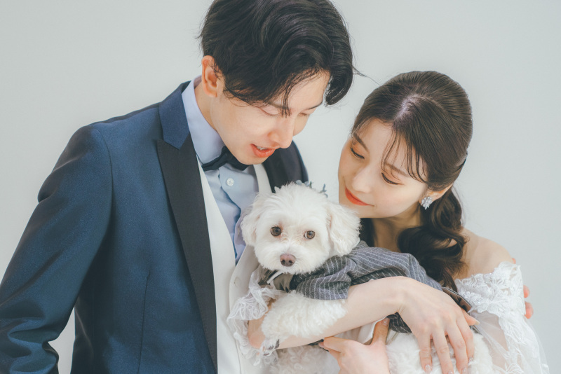 ワタベウェディング横浜ベイフォトスタジオ_ペットと一緒に撮影できる