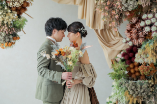 ワタベウェディング横浜ベイフォトスタジオ_STUDIO【カラードレス】