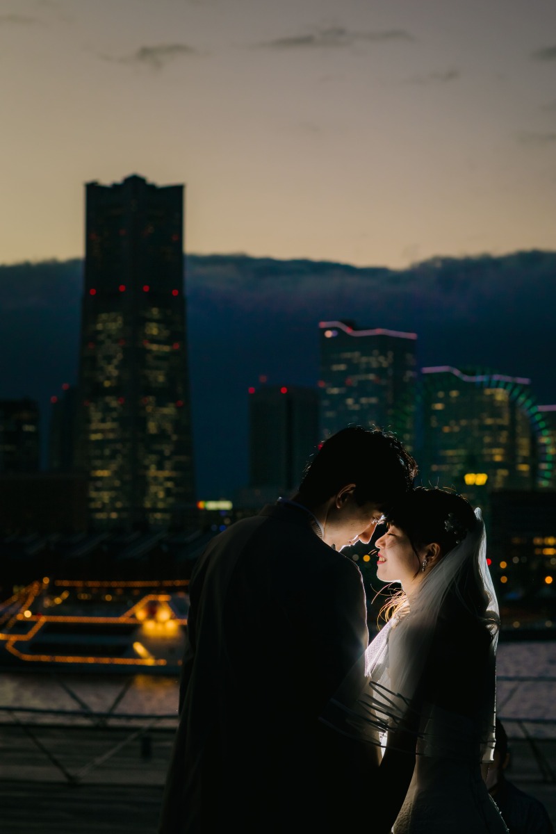 ワタベウェディング横浜ベイフォトスタジオ_夜景で撮影できる