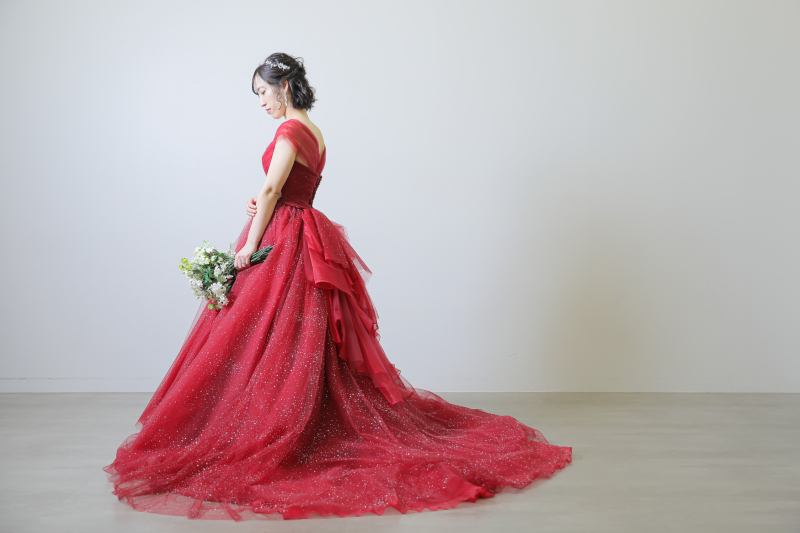 カラードレスでソロショット