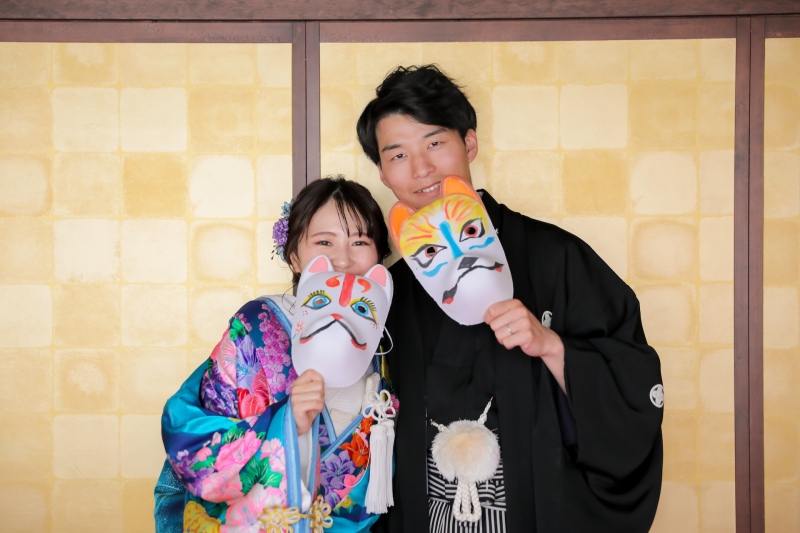 手作りのお面で！