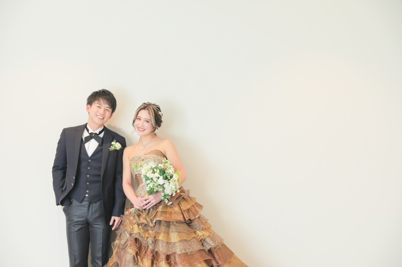 シンプルな背景で