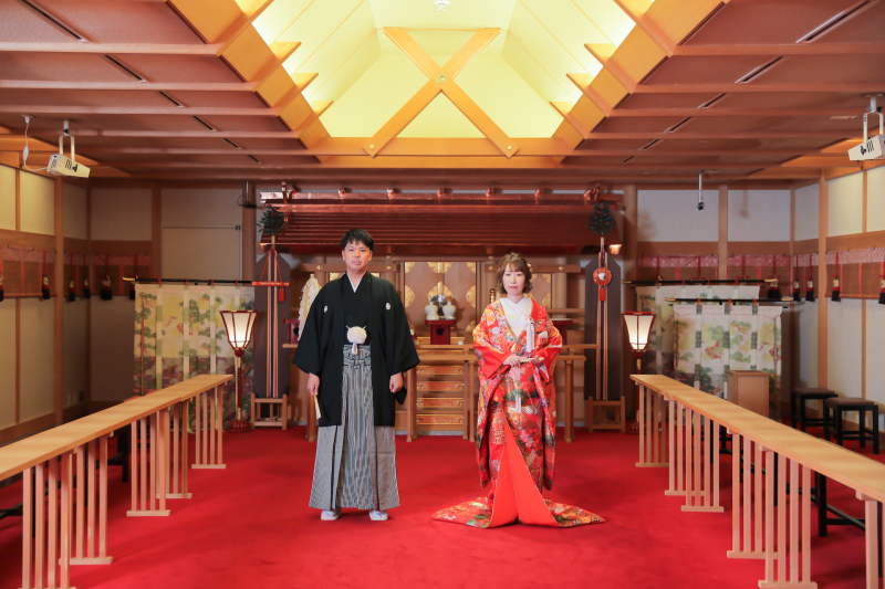 最初は神殿からスタート