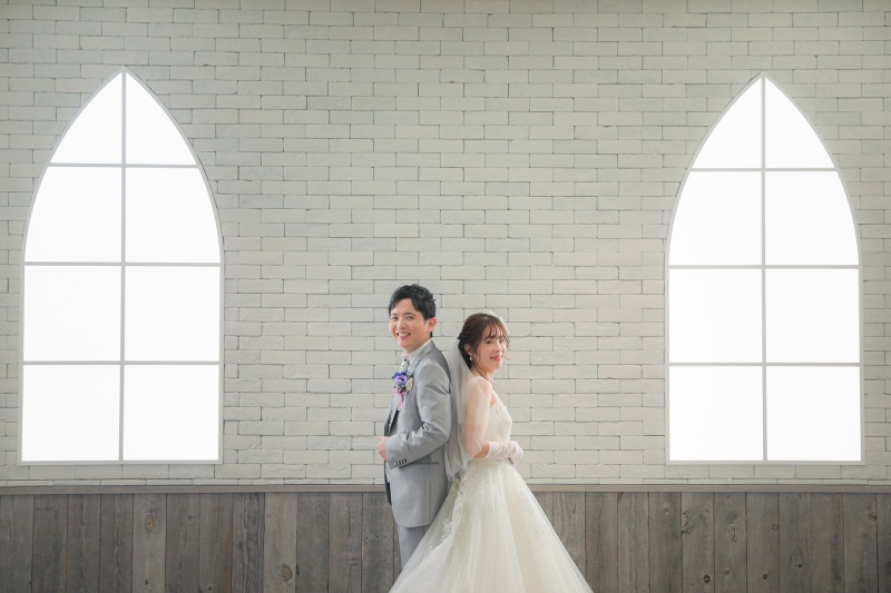 様々なドレスの形で