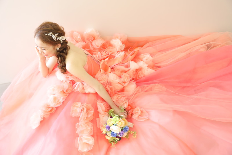 ドレスに包まれて