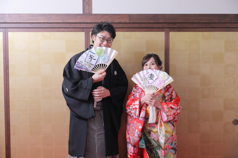 夫妻扇子を使って♪