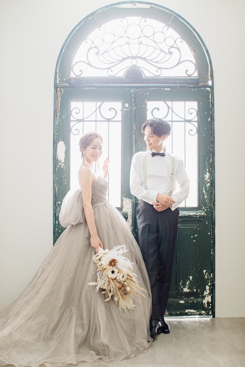 ワタベウェディング大阪フォトスタジオ_衣装の追加料金がない