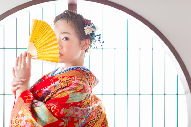 ワタベウェディング大阪フォトスタジオ_色打掛・着物が豊富