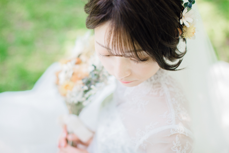 ワタベウェディング大阪フォトスタジオ_庭園で撮影できる