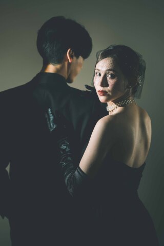 ワタベウェディング大阪フォトスタジオ_スタジオ撮影　カラードレス