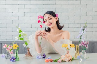 ★10月は31日のみ空き有り★1日完結!和装1着または洋装1着 ¥44,000 データ50カット 当日衣裳合わせでラクラク撮影