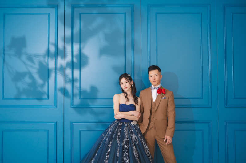 当店人気！青のアクセントウォール