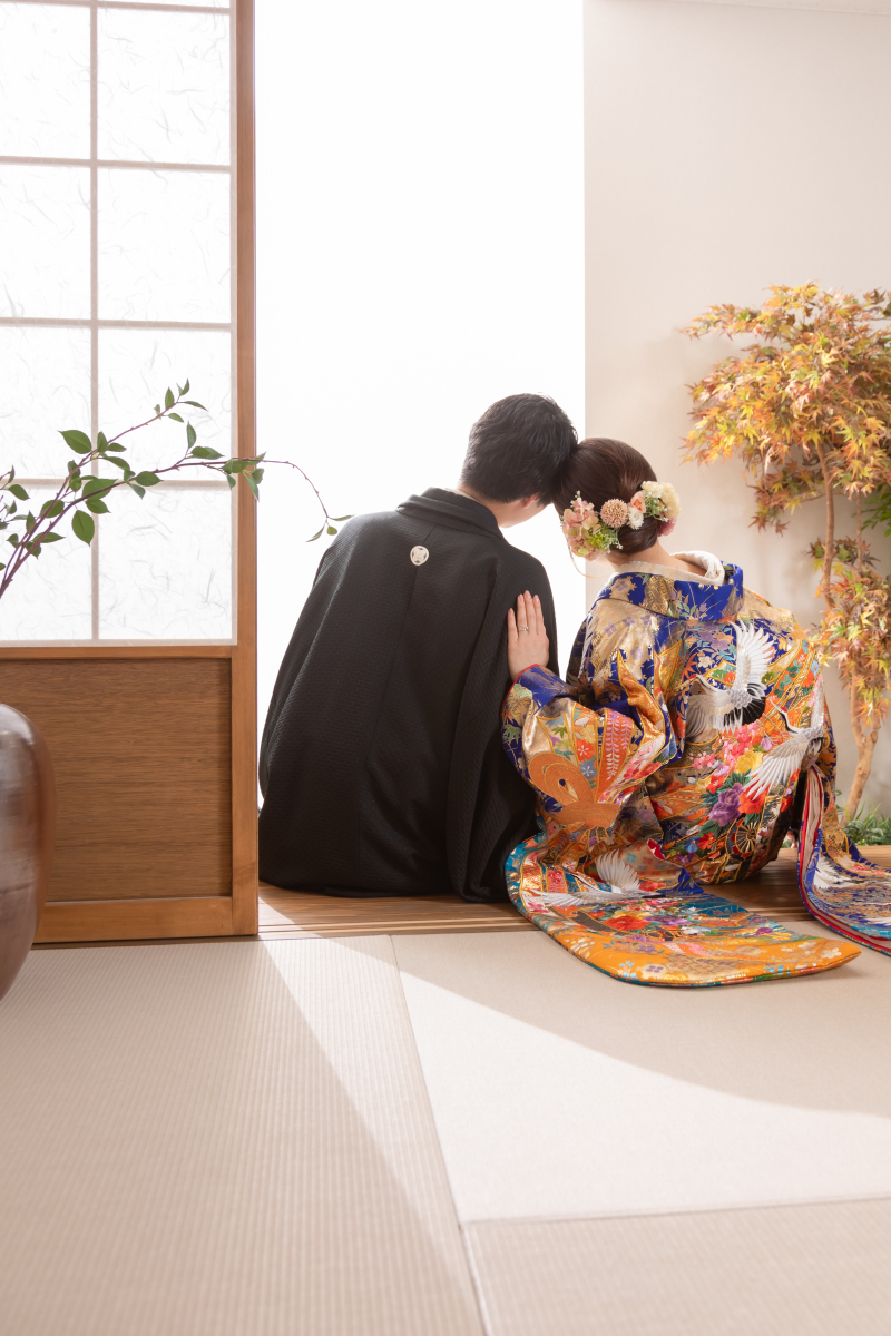 縁側で寄り添いショット