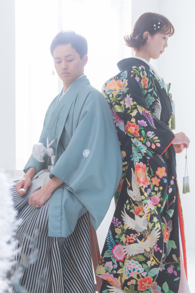 背中合わせに シックなショット