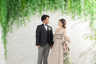 新作カラードレスをご着用いただきました♡