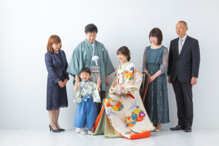 大切なご家族と一緒に記念撮影