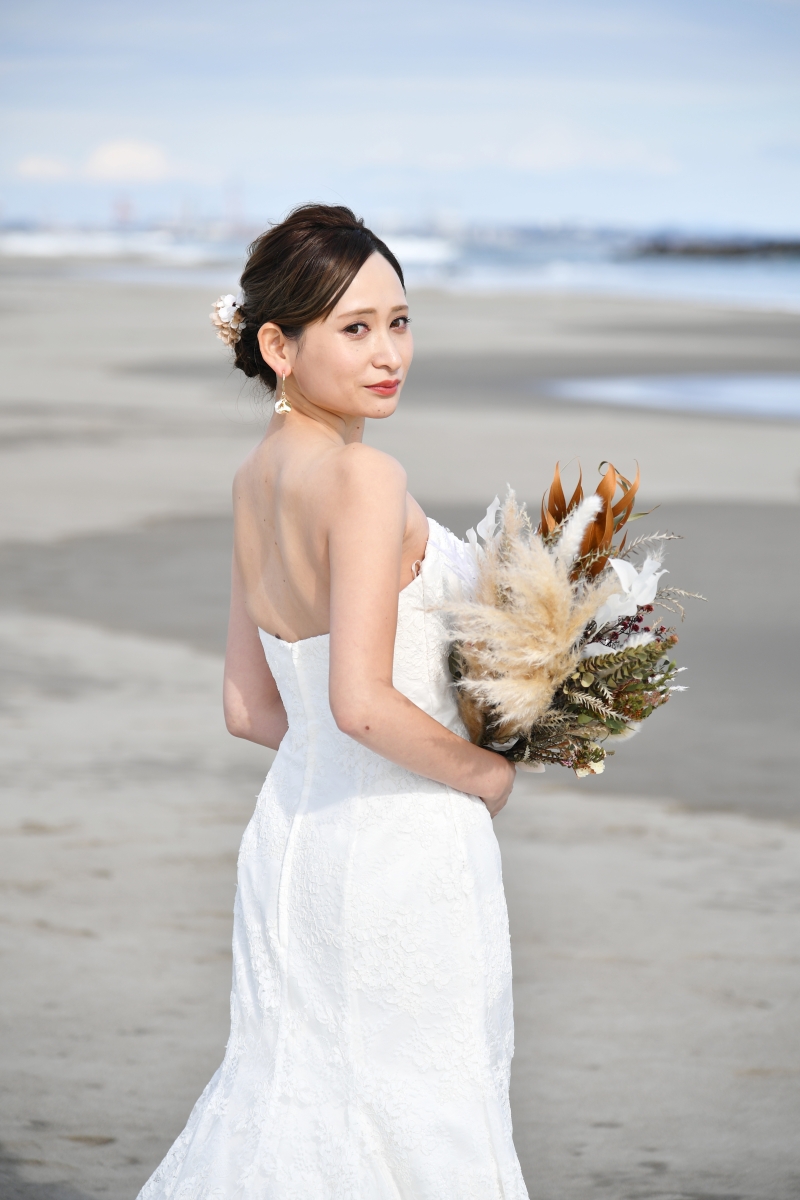 様々なラインのドレスもご用意