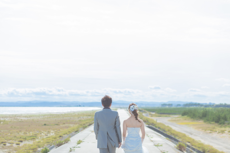 【11月末まで3万円オフ】開放感あふれるフォトが人気★ビーチフォトプラン(洋装1着)