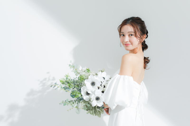 【夏得◆7-9月撮影限定】新婦2着(洋装)夏得✦35％オフ✦スタジオ撮影プラン《全データ付》