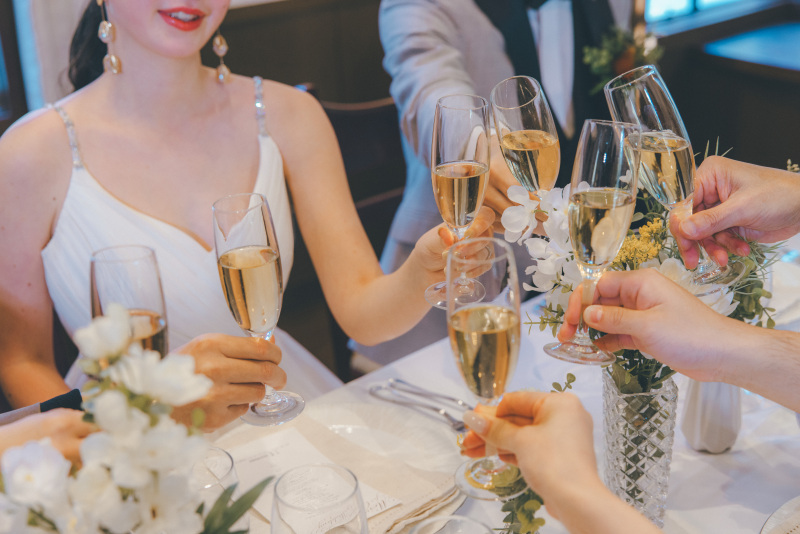 【スタジオフォト＋会食】家族写真特典付き！ 和装でも洋装でもOK～スタジオ2着撮影＆会食プラン～