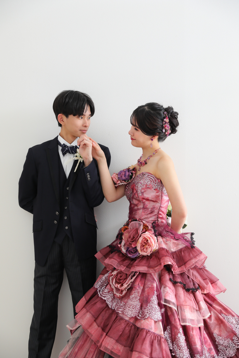 カラードレスにチェンジ