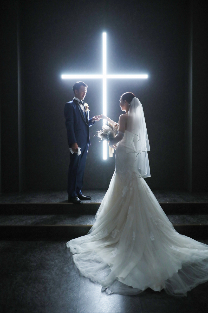 ウェディングドレスの撮影からスタート！