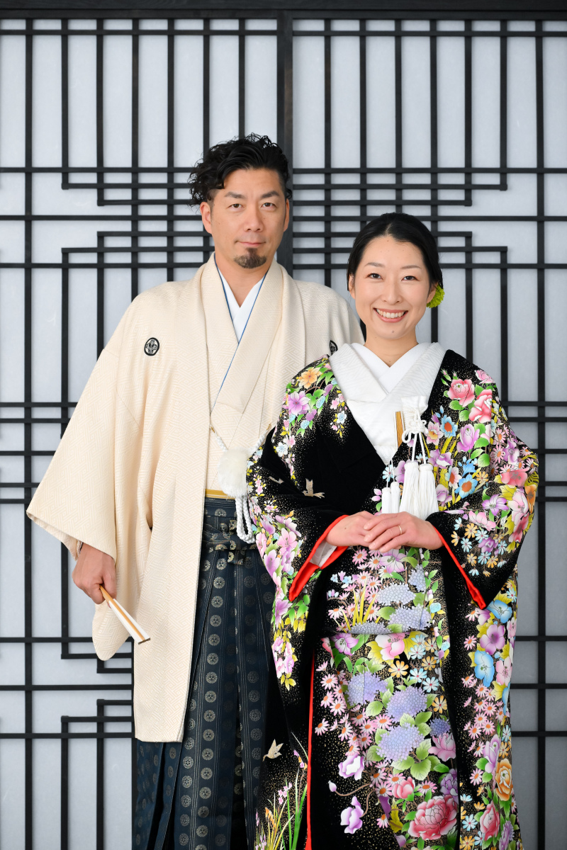 和装色打掛からスタート