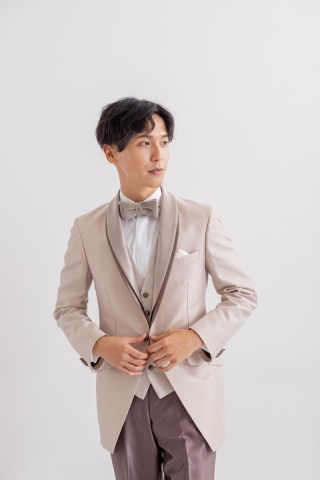 トゥインクルベージュ