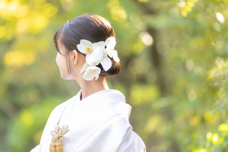 シンプルヘア&胡蝶蘭