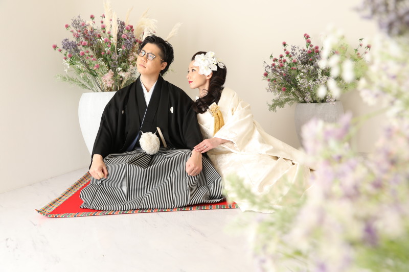 お花に囲まれて…