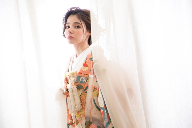 カーテンレールで可愛く♪