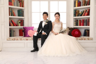 流行のドレスご紹介！！！