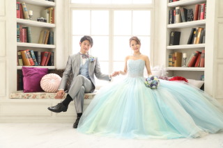 和洋装　チャペル・スタジオ・神殿