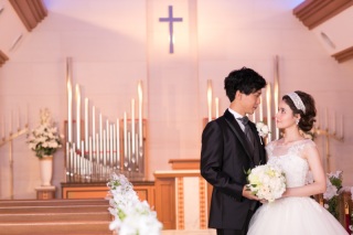 ホテル内だから、チャペル撮影も可能！！