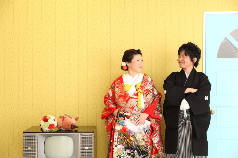 ちらっと見えがかわいい♪