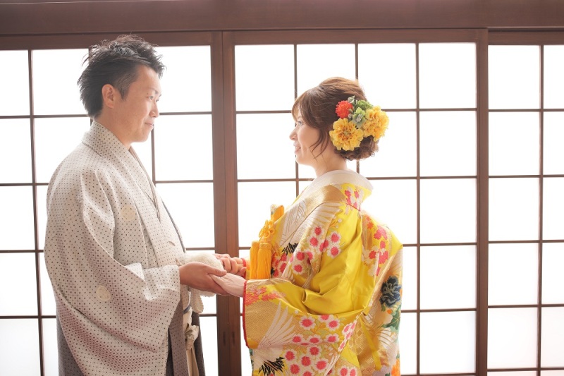 イエロー色打掛