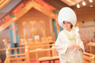 館内ロケーション★神殿和装撮影♪