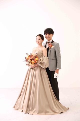 新作のドレスでご撮影いただきました！