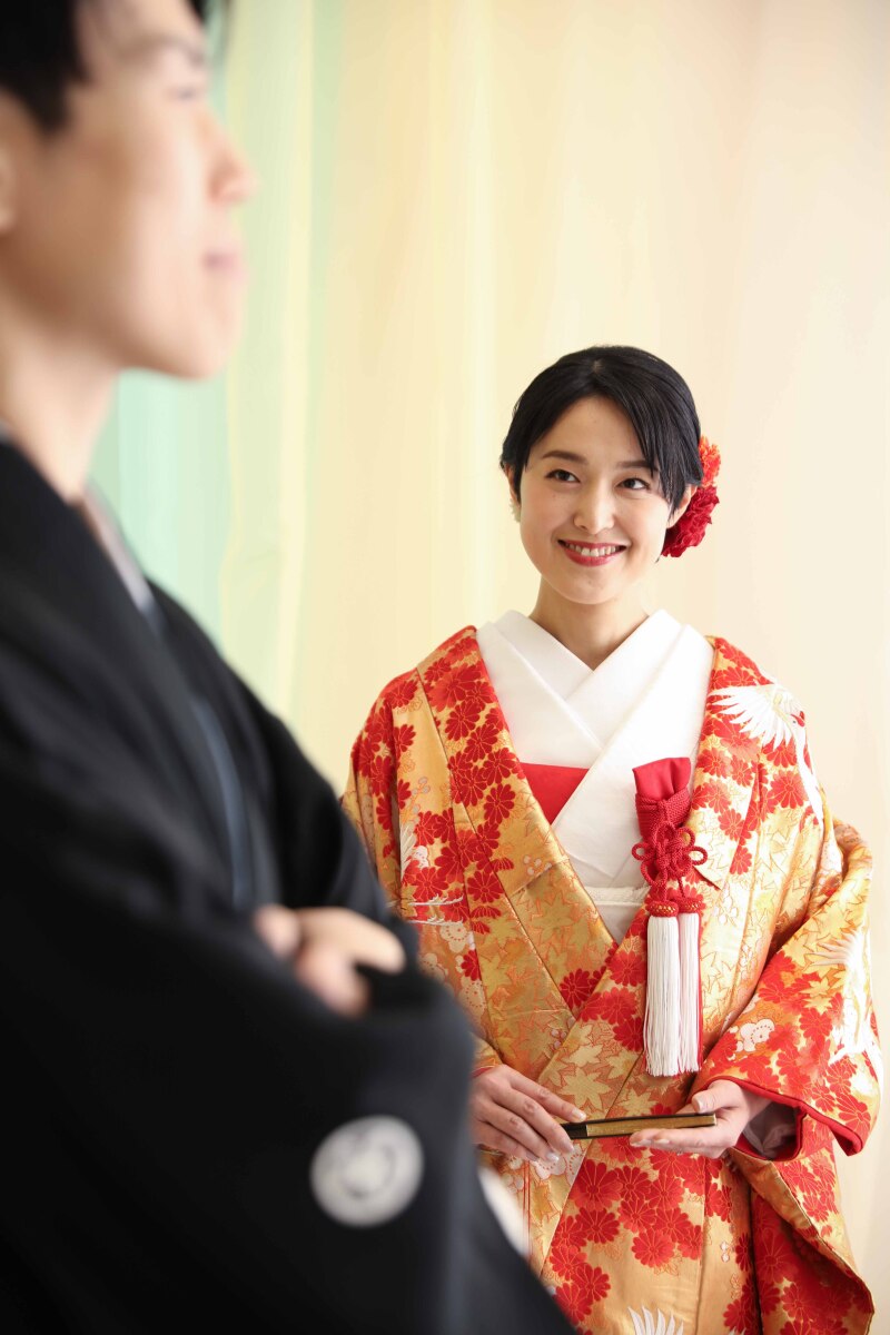 ご新婦様がメインの写真ですが