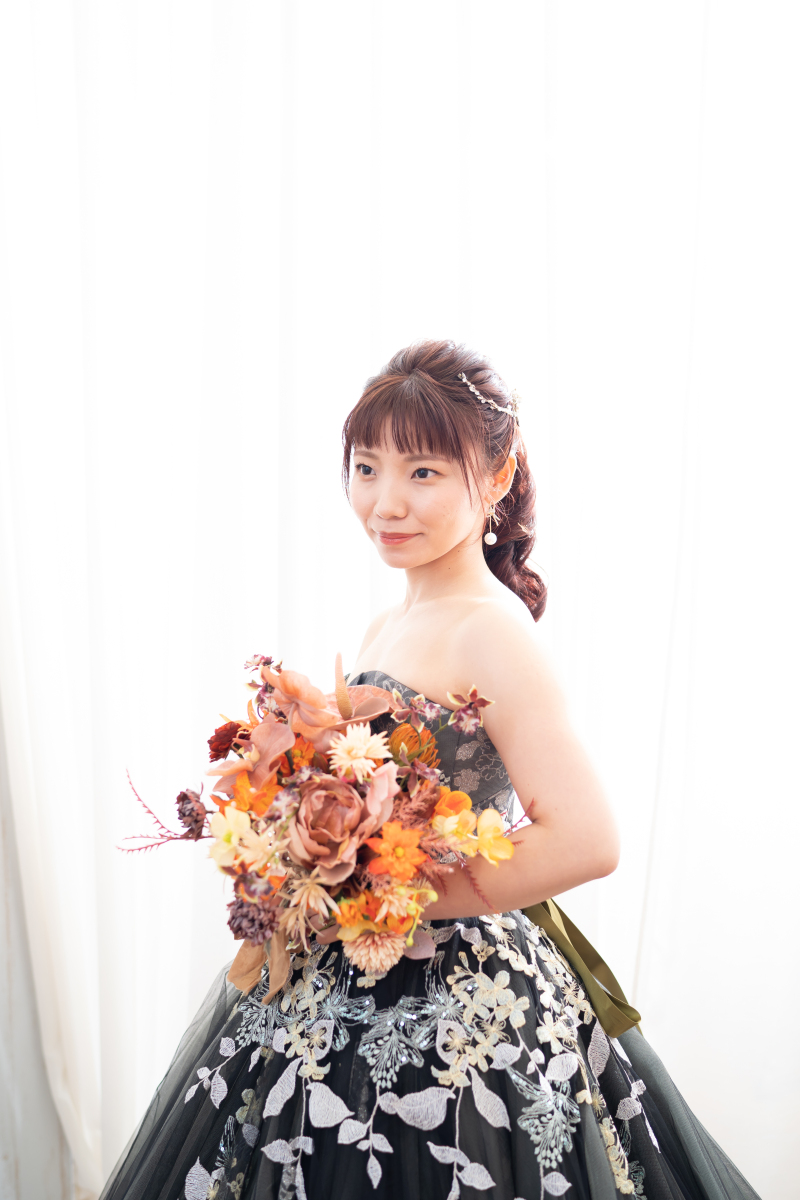 オレンジ系のお花とコーデ1