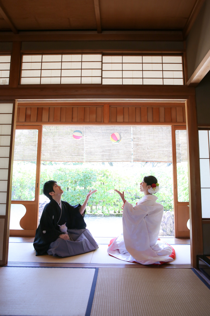 自然光が入る明るい茶室♪